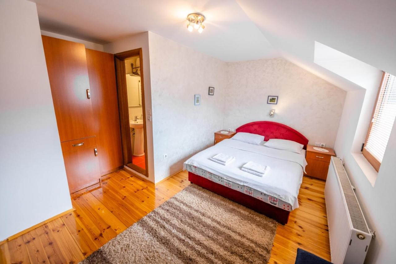 Guesthouse Sandra Kolašin Exteriör bild