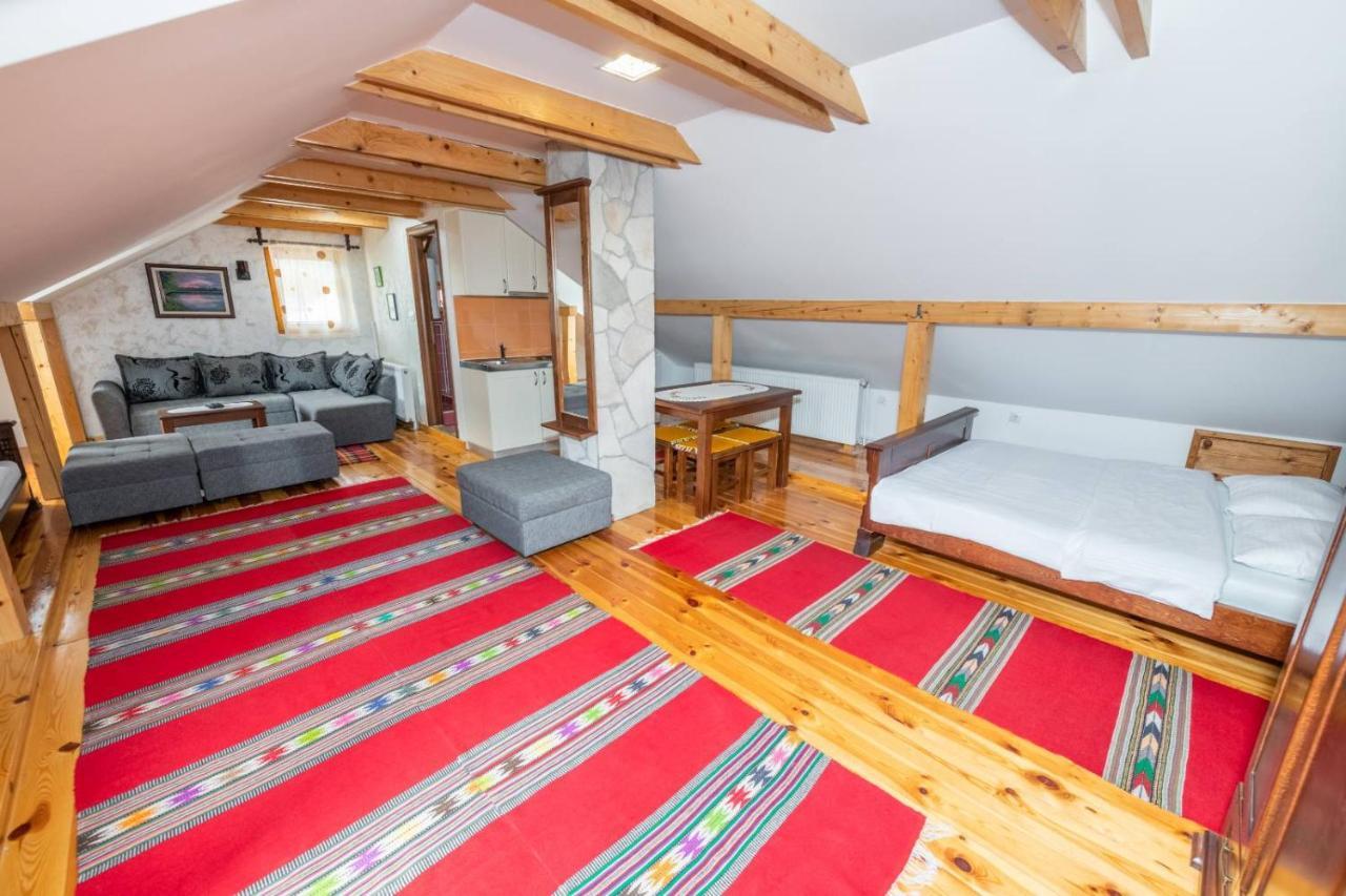 Guesthouse Sandra Kolašin Exteriör bild