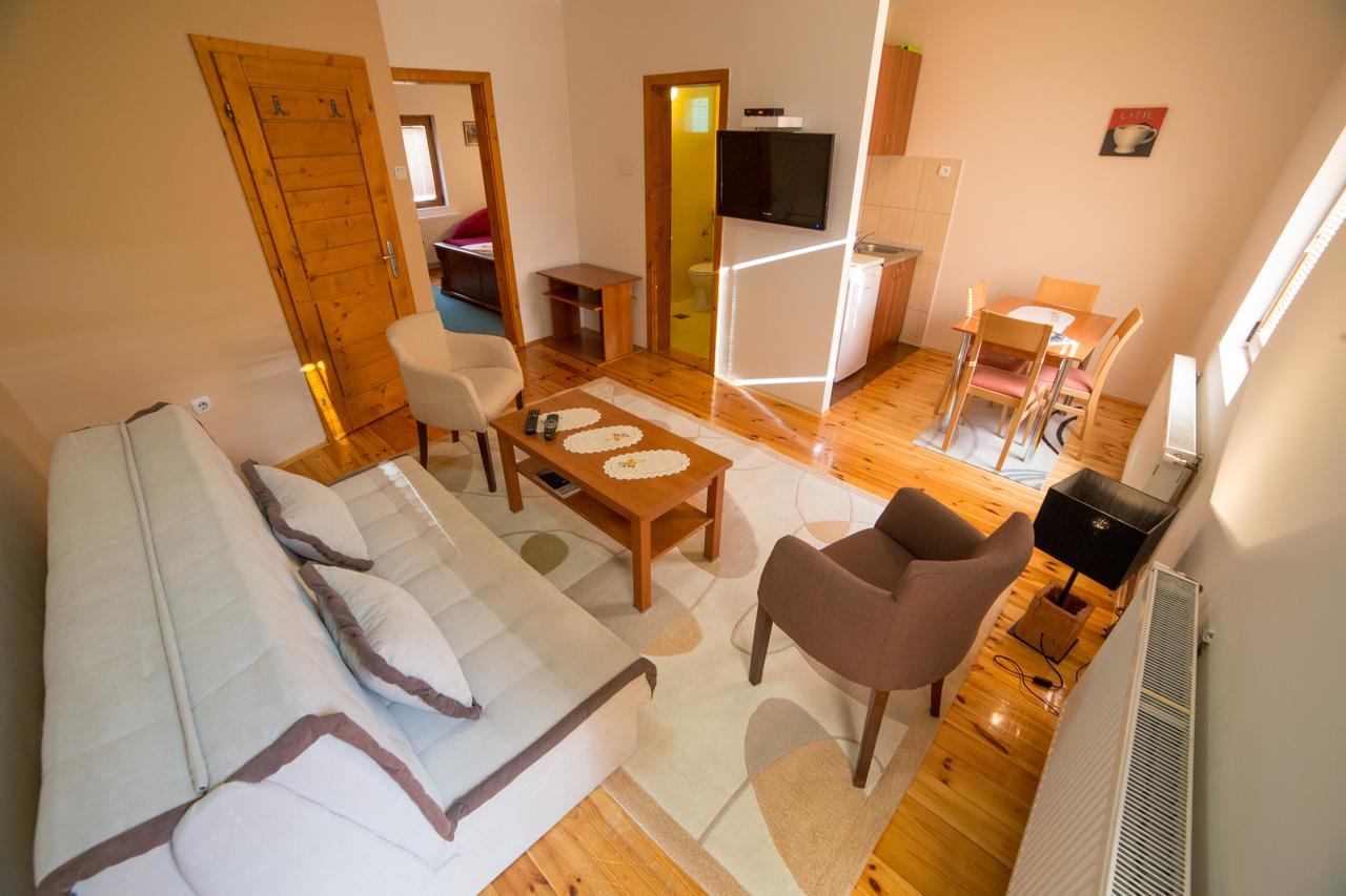 Guesthouse Sandra Kolašin Exteriör bild