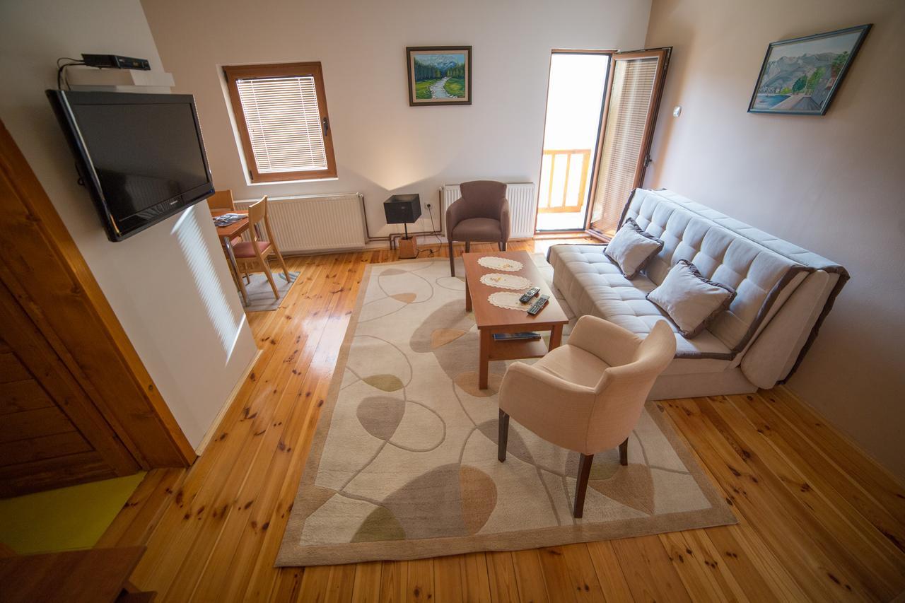 Guesthouse Sandra Kolašin Exteriör bild